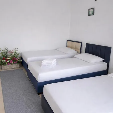 Πανσιόν Airport Double 3*